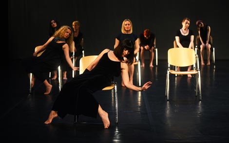 Škola suvremenog plesa Ane Maletić, Zagreb: Boris Papandopulo: Horoskop, koreografi nastavnici Škole, foto: Renato Branđolica