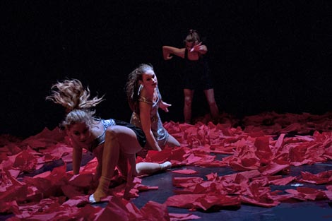 Merry Christmas for Naughty Kids, kor. Maša Kolar