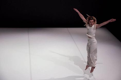 Masa Dance Company, Zagreb: Ona / Her, autori Aleksandra Mišić, Žak Valenta, Bojan Gagić