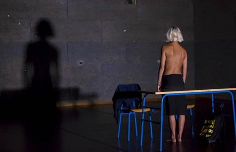 Udruga profesionalnih plesnih umjetnika PULS, Zagreb, i Zagrebački plesni centar: Školski sat, autorica Katarina Đurđević