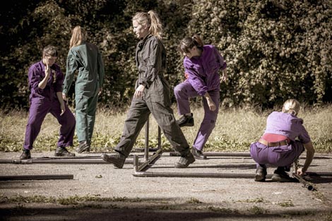 Studio za suvremeni ples, Zagreb: Spektakl,  kor. Irma Omerzo, foto: Jasenko Rasol