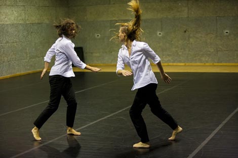 Odsjek plesa Akademije dramske umjetnosti u Zagrebu i Pariški Konzervatorij: Sunset Sorell, kor. Jean-Claude Gallotta, foto: Andi Bančić