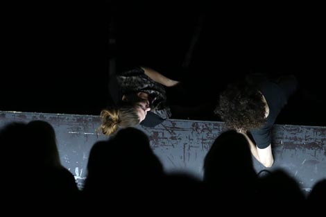 Tamo vani i ovdje unutra, kor. Sonja Pregrad i Ana Kreitmeyer