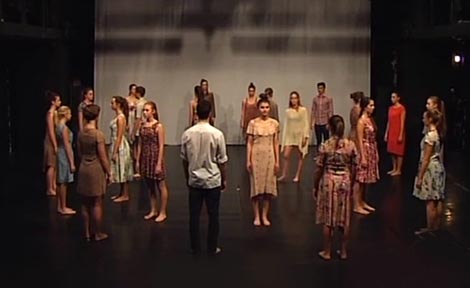 Udruga profesionalnih plesnih umjetnika Puls u suradnji sa Školom suvremenog plesa Ane Maletić, Zagreb: This/krimi/nacija, autorica Katarina Đurđević